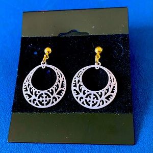 Vintage Two Tone Floral Dangle Earrings